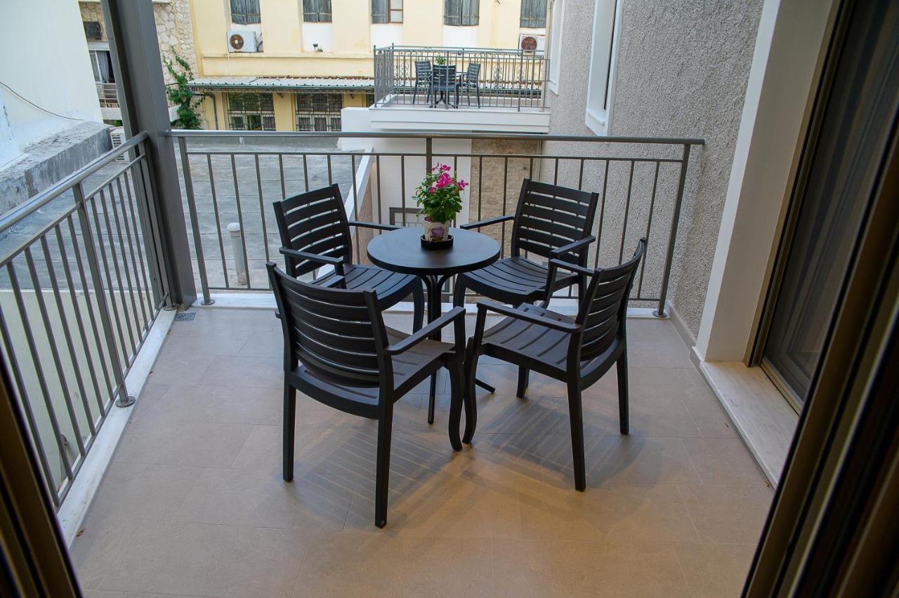 הרקליון Uni Island - City Center Suites מראה חיצוני תמונה