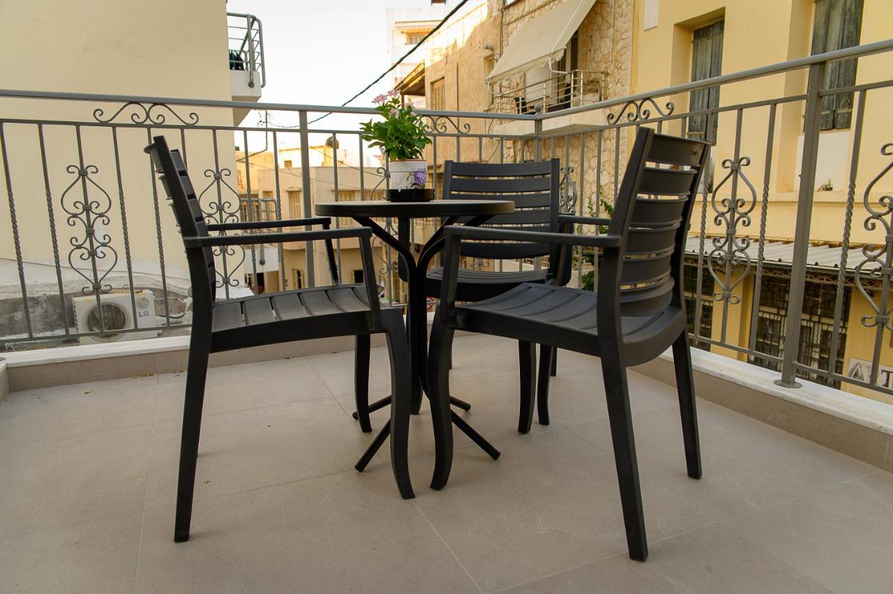 הרקליון Uni Island - City Center Suites מראה חיצוני תמונה