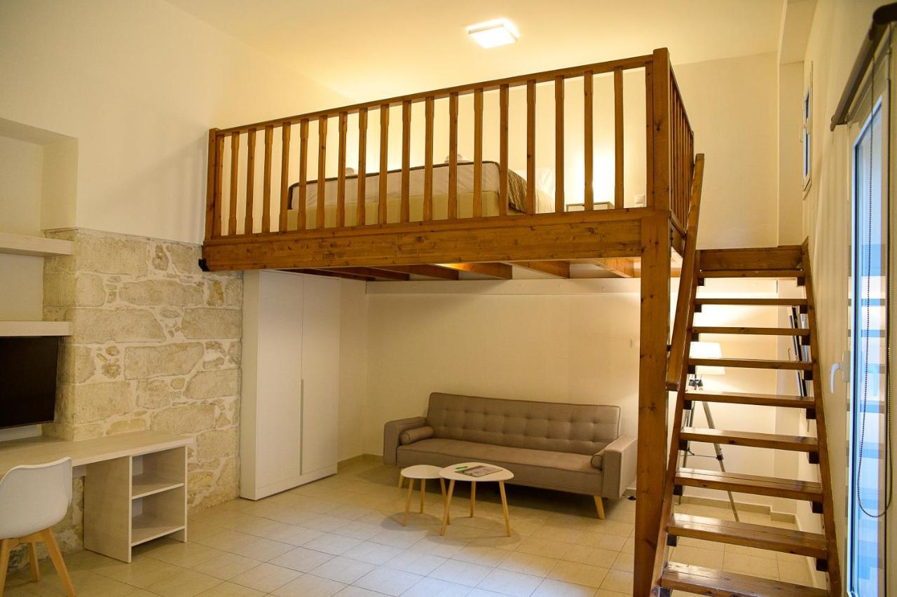 הרקליון Uni Island - City Center Suites מראה חיצוני תמונה