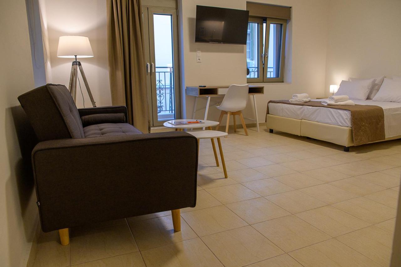 הרקליון Uni Island - City Center Suites מראה חיצוני תמונה