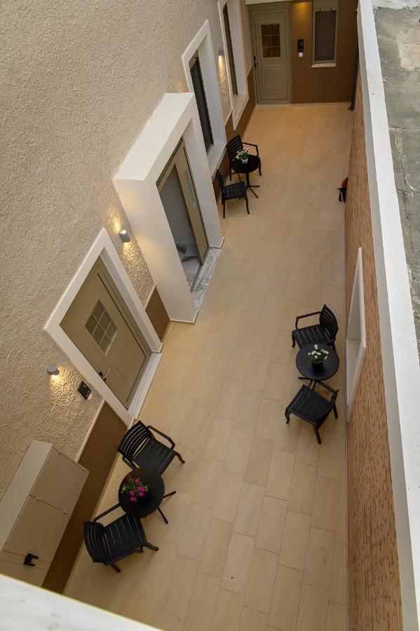 הרקליון Uni Island - City Center Suites מראה חיצוני תמונה