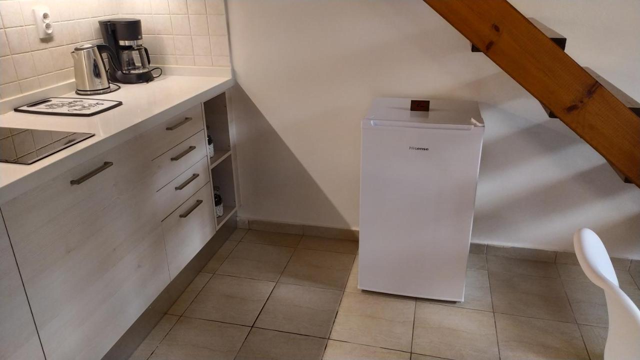 הרקליון Uni Island - City Center Suites מראה חיצוני תמונה