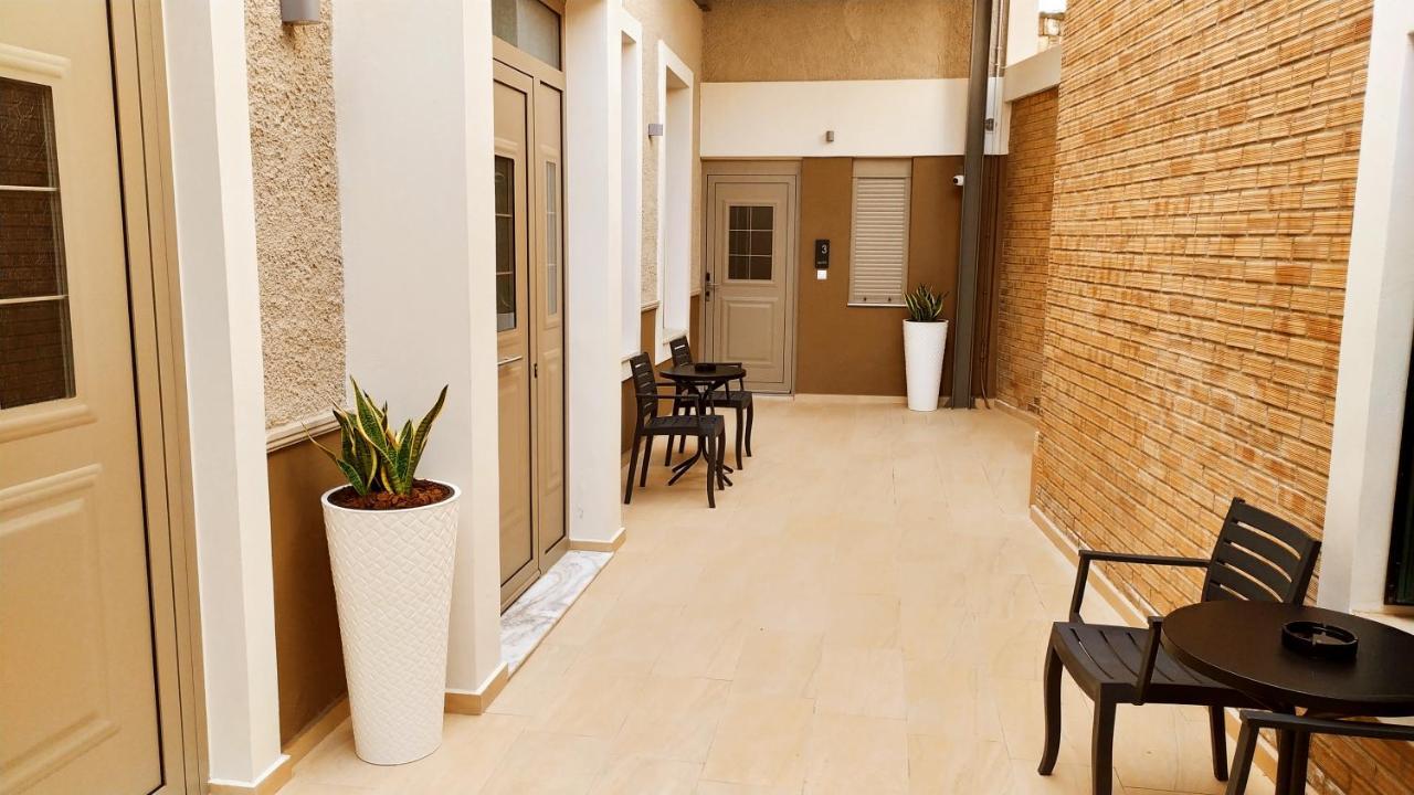 הרקליון Uni Island - City Center Suites מראה חיצוני תמונה